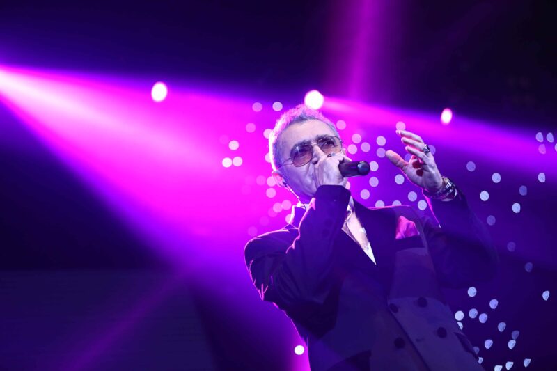 Nimamim Studio Photography & Videography - Fereydoun Asraie Concert Photography