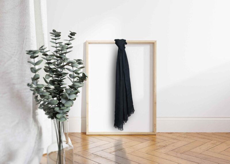 Nimamim Studio Photography & Videography - Panda Scarf.jpg (8)